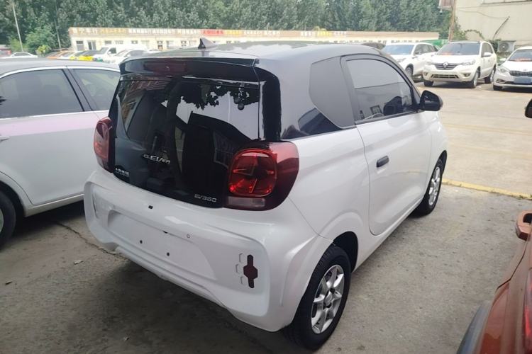 Used Roewe Clever 2022 311km QiQi BoBo Edition Rear Right 45 Deg