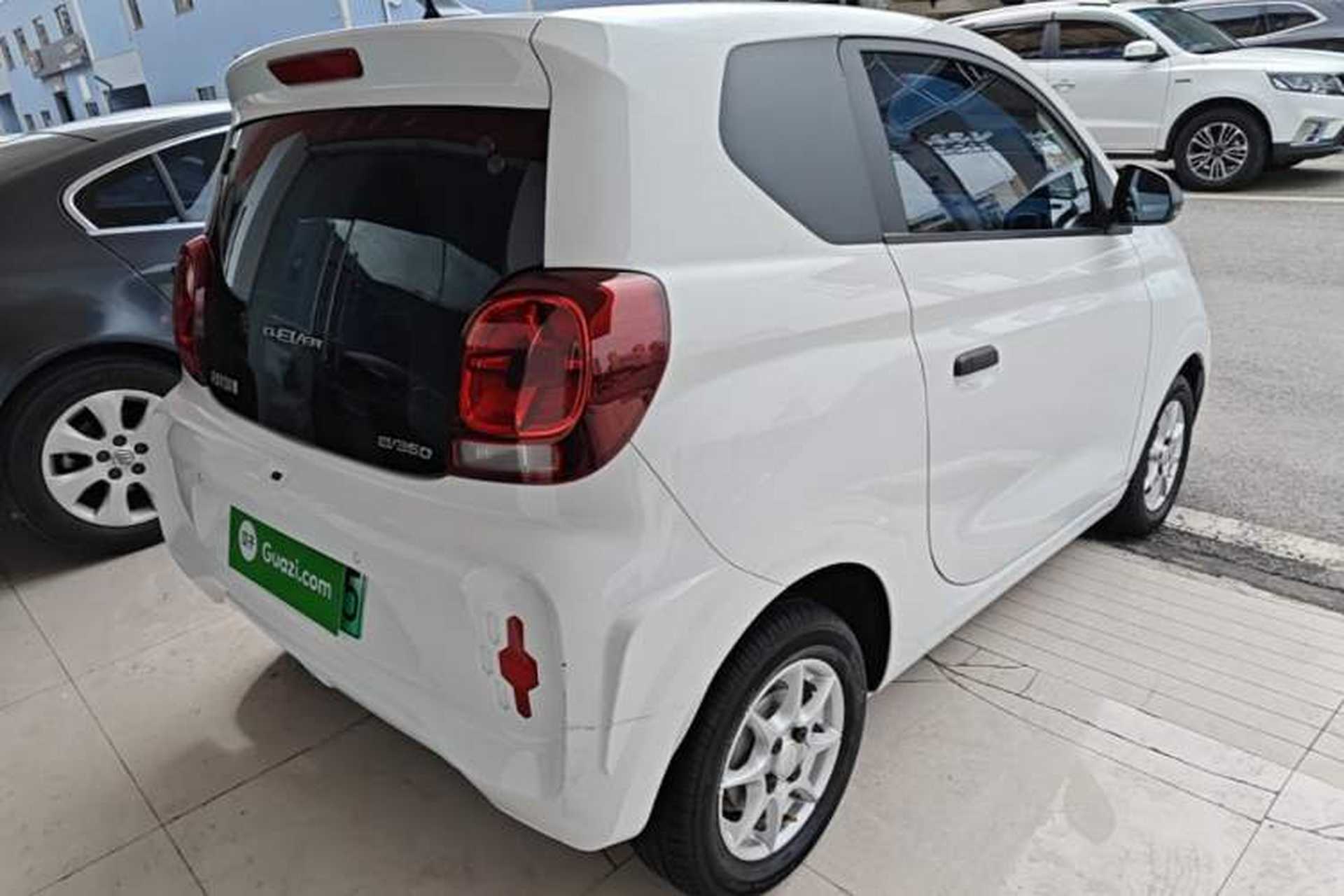 Used Roewe Clever 2022 311km QiQi BoBo Edition Rear Right 45 Deg
