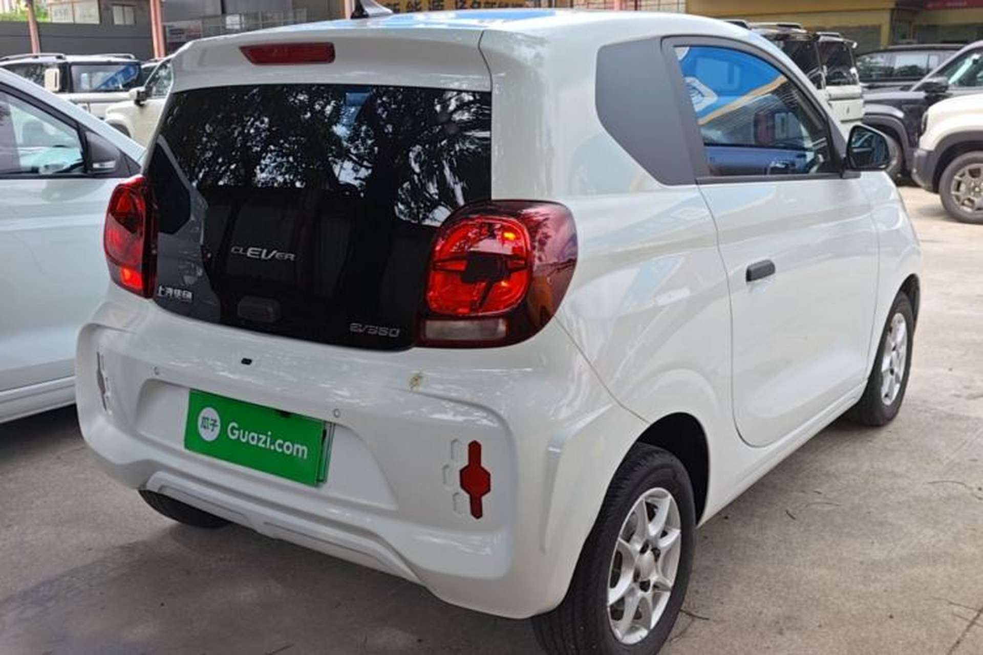 Used Roewe Clever 2022 311km QiQi BoBo Edition Rear Right 45 Deg