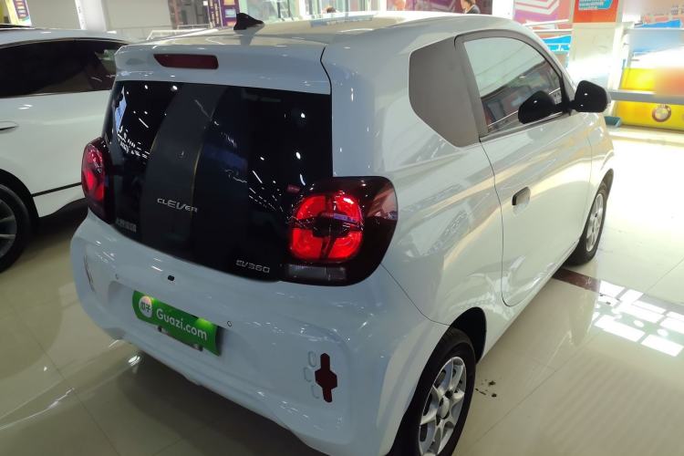 Used Roewe Clever 2022 311km QiQi BoBo Edition Rear Right 45 Deg