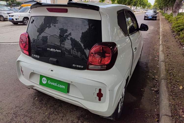 Used Roewe Clever 2022 311km QiQi BoBo Edition Rear Right 45 Deg