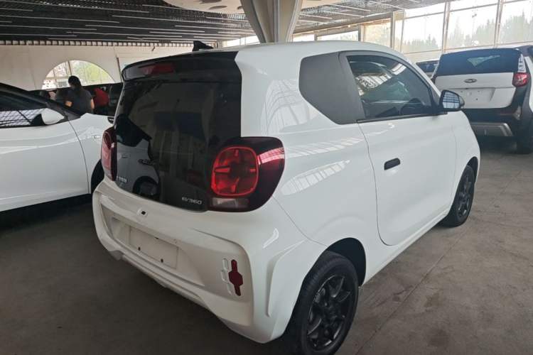 Used Roewe Clever 2022 311km QiQi BoBo Edition Rear Right 45 Deg