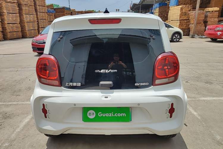 Used Roewe Clever 2022 311km QiQi BoBo Edition Rear