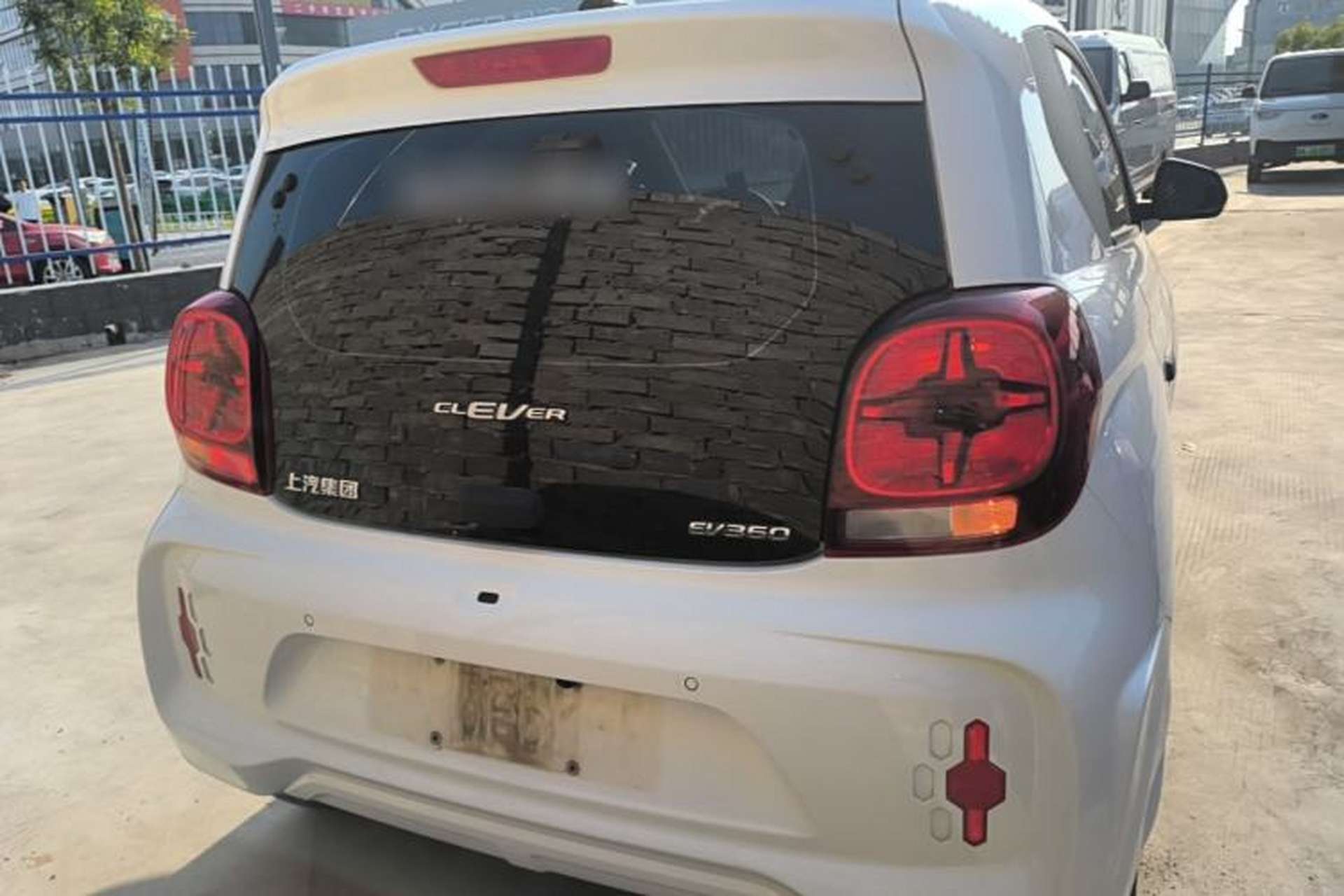 Used Roewe Clever 2022 311km QiQi BoBo Edition Rear