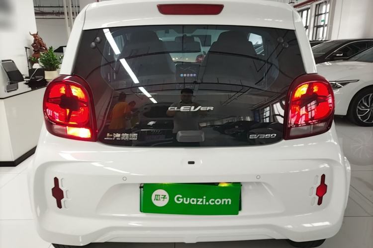 Used Roewe Clever 2022 311km QiQi BoBo Edition Rear