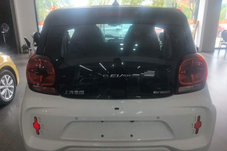 Used Roewe Clever 2022 311km QiQi BoBo Edition Rear