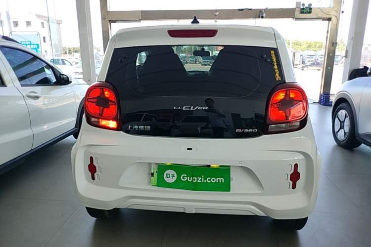 Used Roewe Clever 2022 311km QiQi BoBo Edition Rear