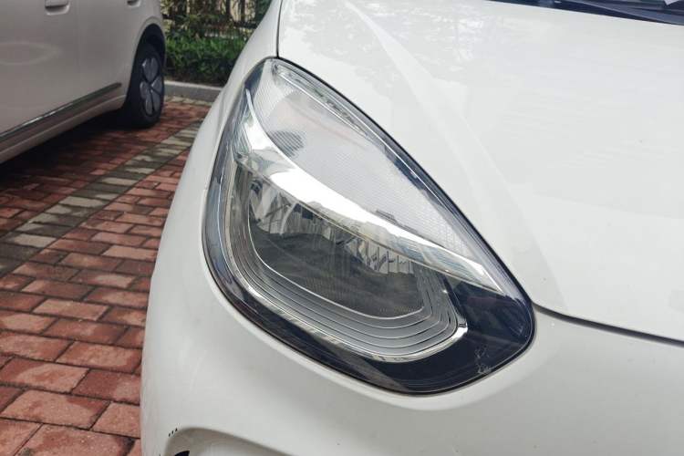 Used Roewe Clever 2022 311km QiQi BoBo Edition Right Front Headlight