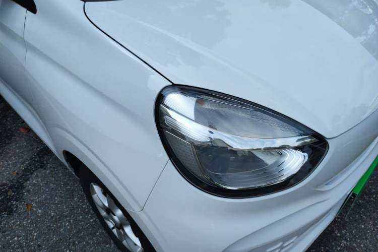 Used Roewe Clever 2022 311km QiQi BoBo Edition Right Front Headlight