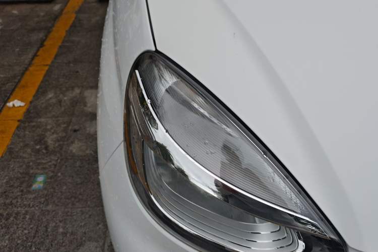 Used Roewe Clever 2022 311km QiQi BoBo Edition Right Front Headlight