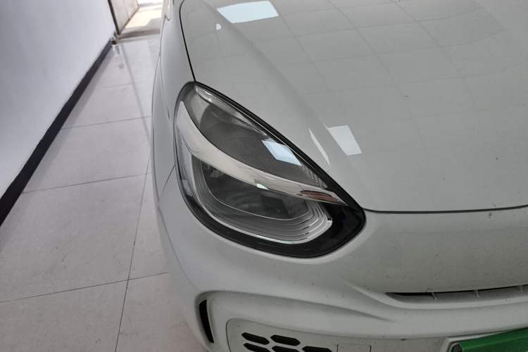 Used Roewe Clever 2022 311km QiQi BoBo Edition Right Front Headlight