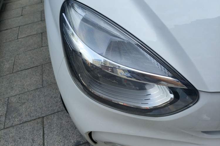 Used Roewe Clever 2022 311km QiQi BoBo Edition Right Front Headlight