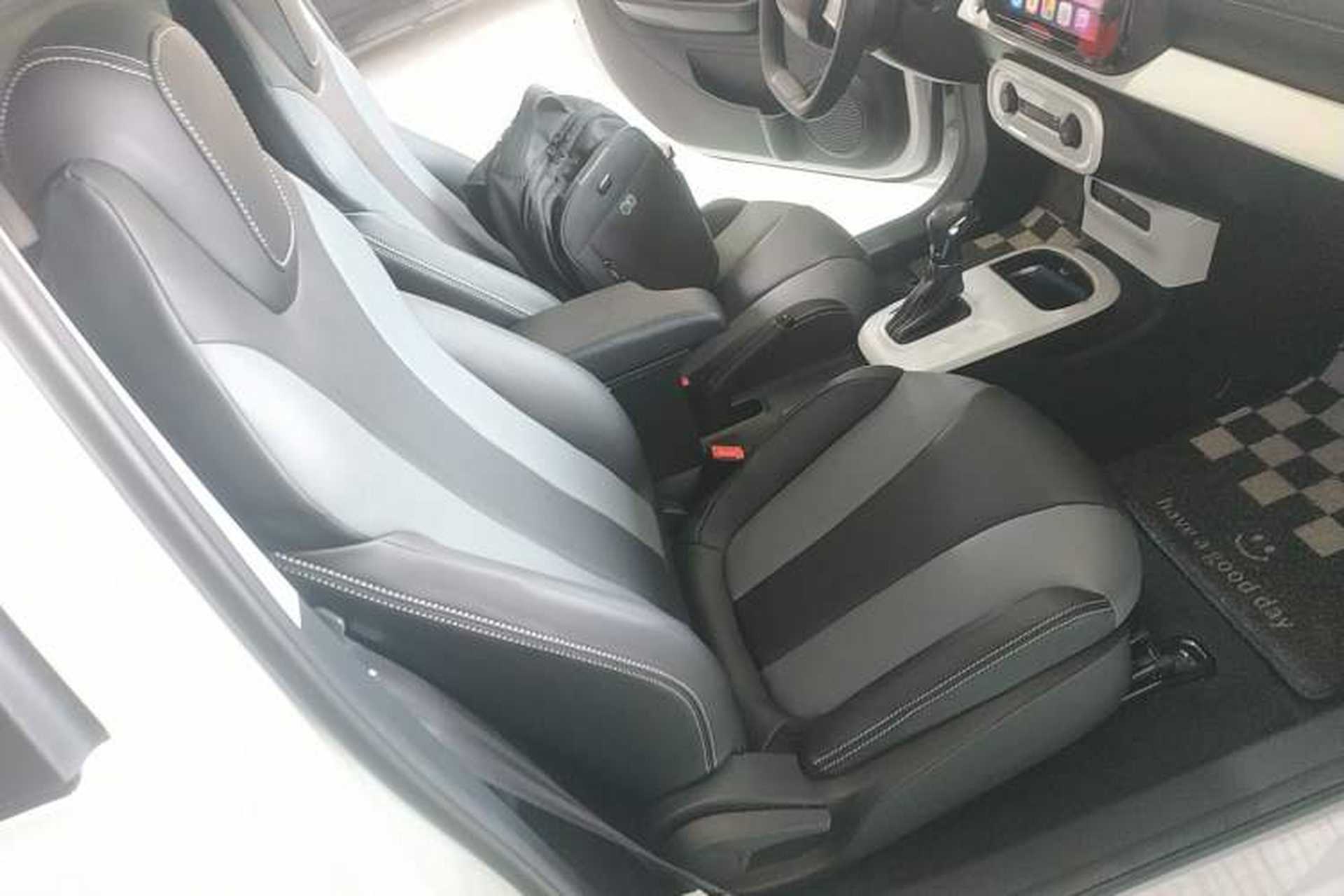 Used Roewe Clever 2022 311km QiQi BoBo Edition Right Front Seat