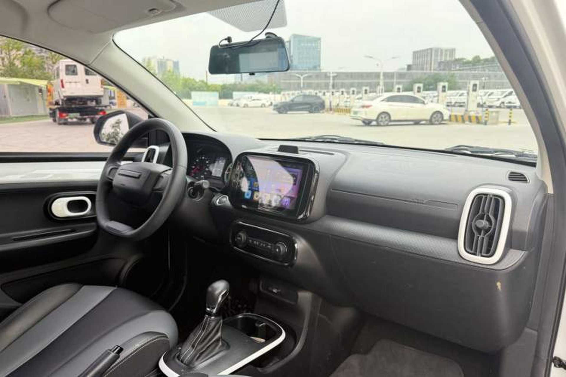 Used Roewe Clever 2022 311km QiQi BoBo Edition Right Front Seat