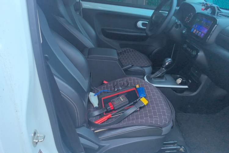 Used Roewe Clever 2022 311km QiQi BoBo Edition Right Front Seat