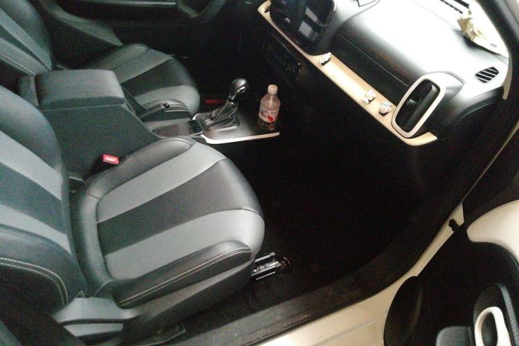 Used Roewe Clever 2022 311km QiQi BoBo Edition Right Front Seat
