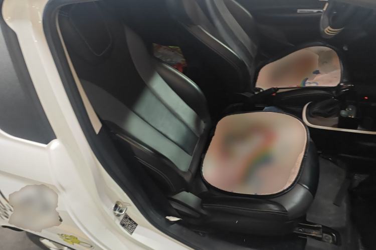 Used Roewe Clever 2022 311km QiQi BoBo Edition Right Front Seat