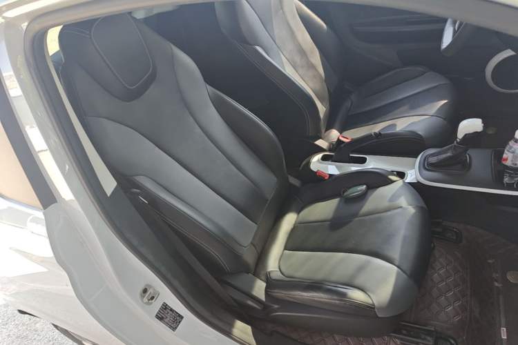 Used Roewe Clever 2022 311km QiQi BoBo Edition Right Front Seat