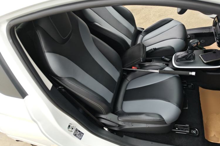 Used Roewe Clever 2022 311km QiQi BoBo Edition Right Front Seat