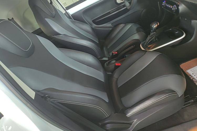Used Roewe Clever 2022 311km QiQi BoBo Edition Right Front Seat