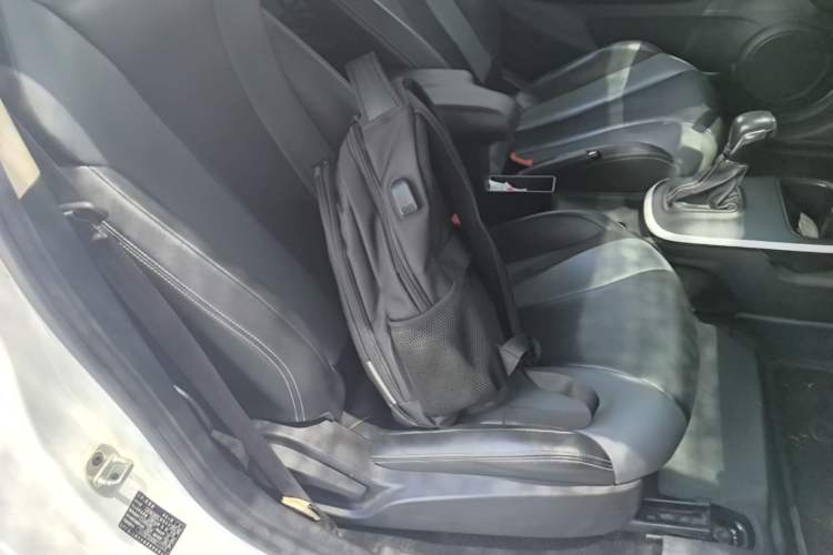 Used Roewe Clever 2022 311km QiQi BoBo Edition Right Front Seat