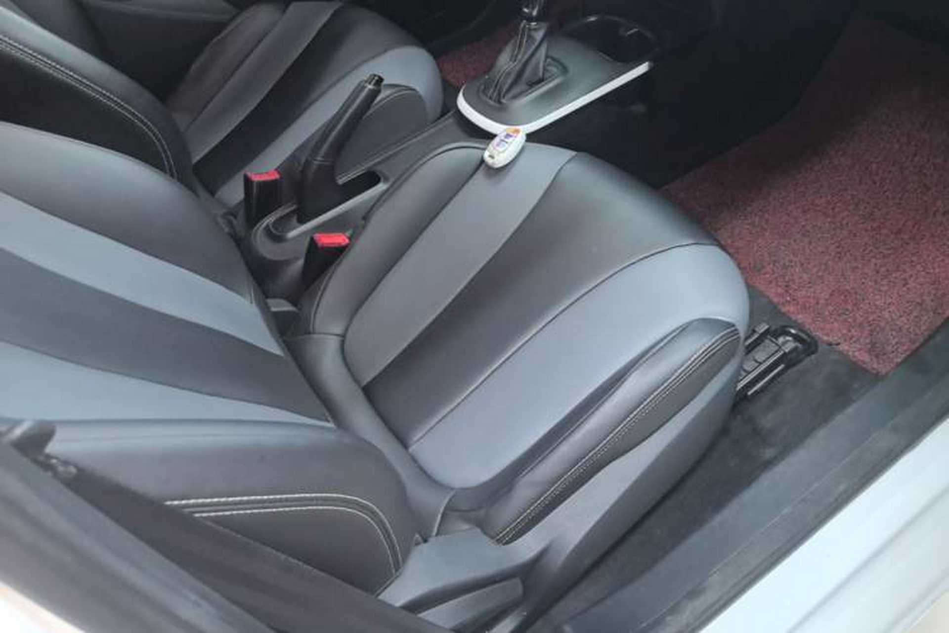 Used Roewe Clever 2022 311km QiQi BoBo Edition Right Front Seat
