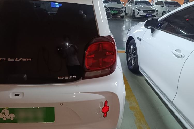 Used Roewe Clever 2022 311km QiQi BoBo Edition Right Rear Taillight