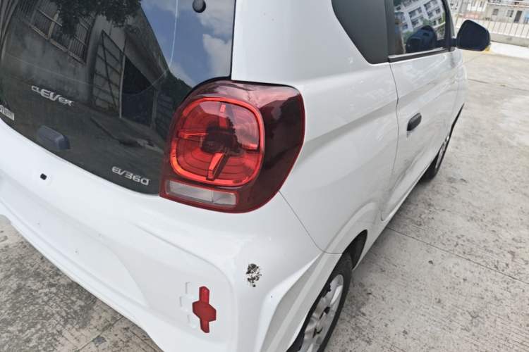 Used Roewe Clever 2022 311km QiQi BoBo Edition Right Rear Taillight