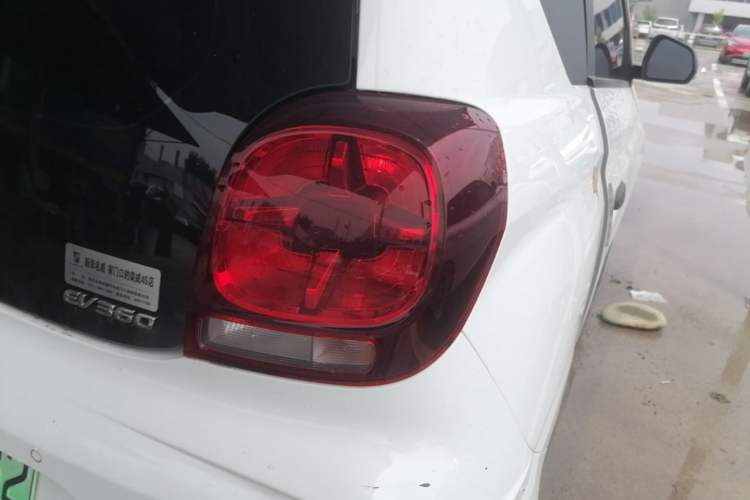 Used Roewe Clever 2022 311km QiQi BoBo Edition Right Rear Taillight