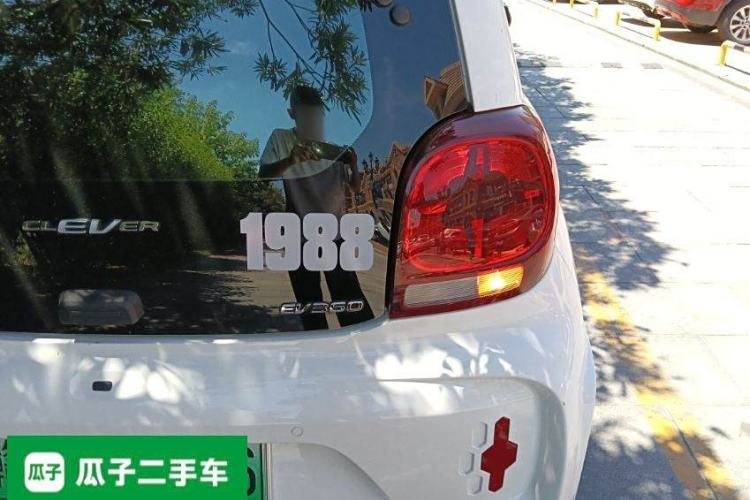 Used Roewe Clever 2022 311km QiQi BoBo Edition Right Rear Taillight