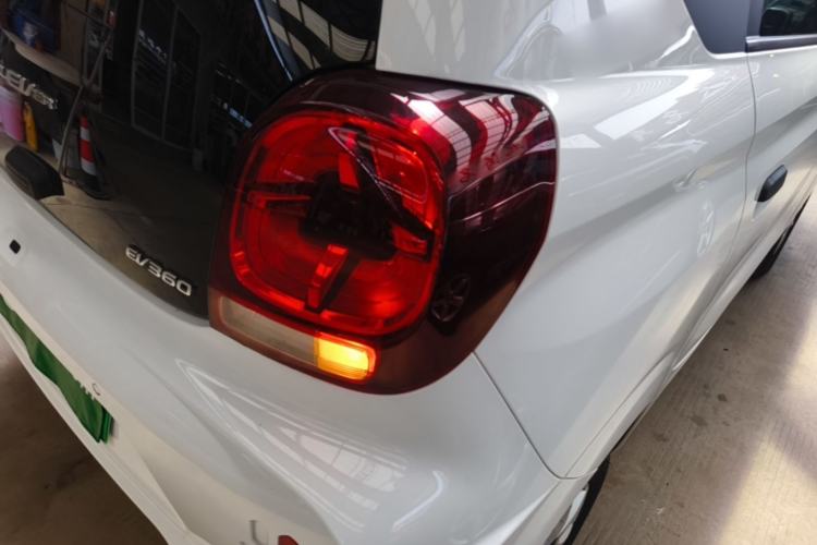 Used Roewe Clever 2022 311km QiQi BoBo Edition Right Rear Taillight