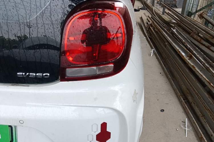 Used Roewe Clever 2022 311km QiQi BoBo Edition Right Rear Taillight