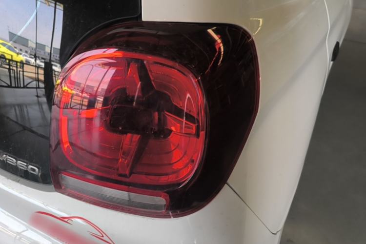 Used Roewe Clever 2022 311km QiQi BoBo Edition Right Rear Taillight