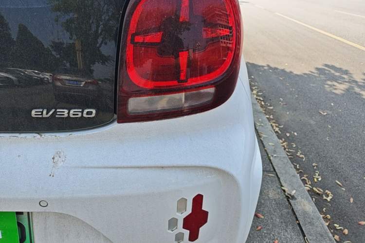 Used Roewe Clever 2022 311km QiQi BoBo Edition Right Rear Taillight