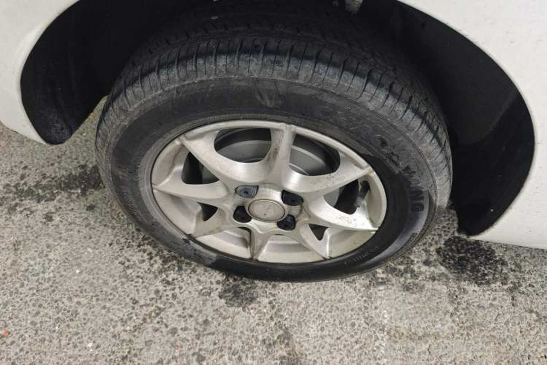 Used Roewe Clever 2022 311km QiQi BoBo Edition Right Rear Wheel Hub