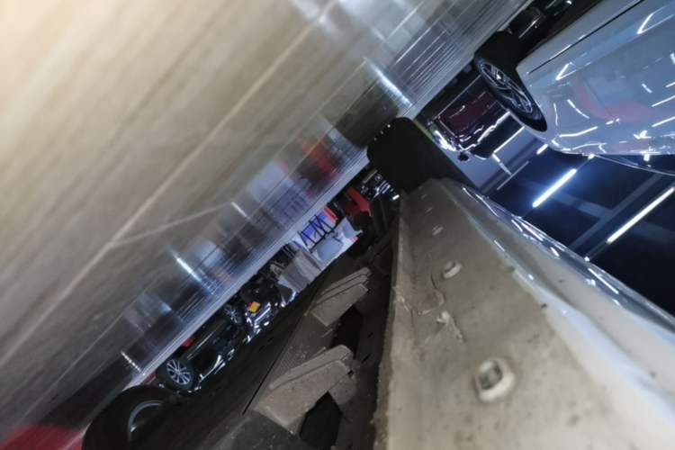 Used Roewe Clever 2022 311km QiQi BoBo Edition Right Side Sill