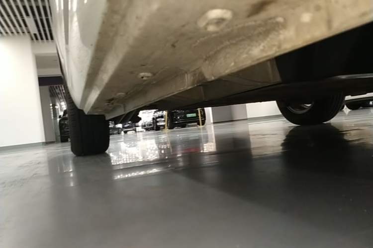 Used Roewe Clever 2022 311km QiQi BoBo Edition Right Side Sill