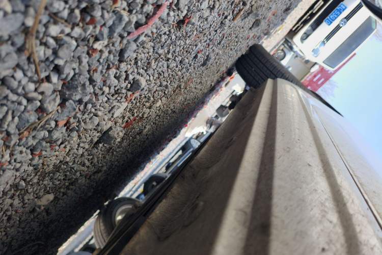 Used Roewe Clever 2022 311km QiQi BoBo Edition Right Side Sill
