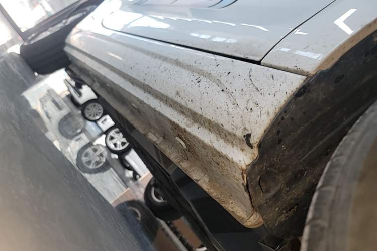 Used Roewe Clever 2022 311km QiQi BoBo Edition Right Side Sill