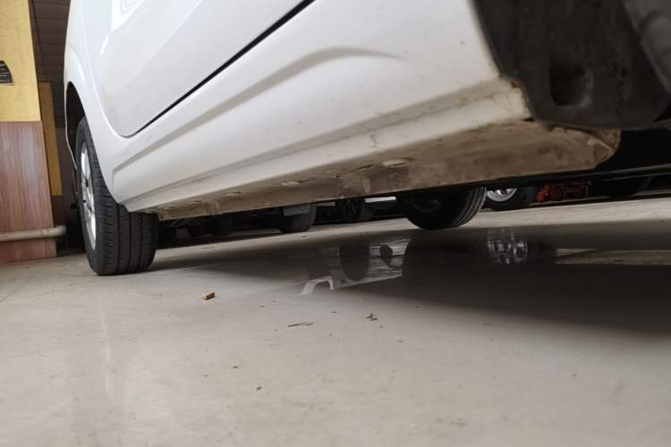 Used Roewe Clever 2022 311km QiQi BoBo Edition Right Side Sill