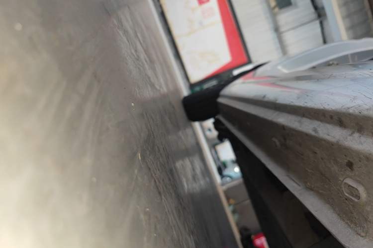 Used Roewe Clever 2022 311km QiQi BoBo Edition Right Side Sill
