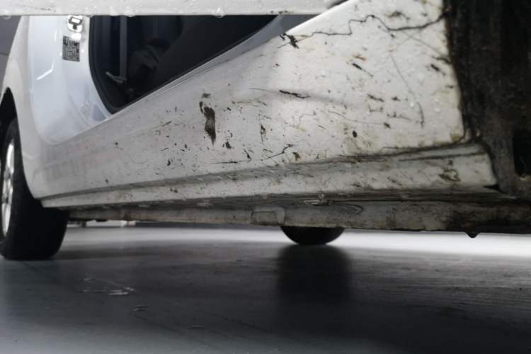 Used Roewe Clever 2022 311km QiQi BoBo Edition Right Side Sill