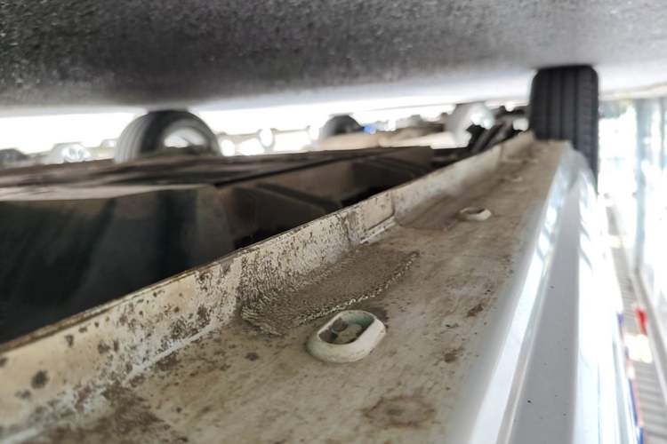 Used Roewe Clever 2022 311km QiQi BoBo Edition Right Side Sill