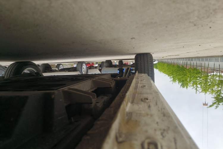 Used Roewe Clever 2022 311km QiQi BoBo Edition Right Side Sill