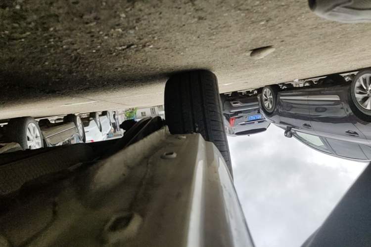 Used Roewe Clever 2022 311km QiQi BoBo Edition Right Side Sill