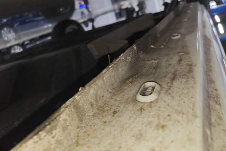 Used Roewe Clever 2022 311km QiQi BoBo Edition Right Side Sill