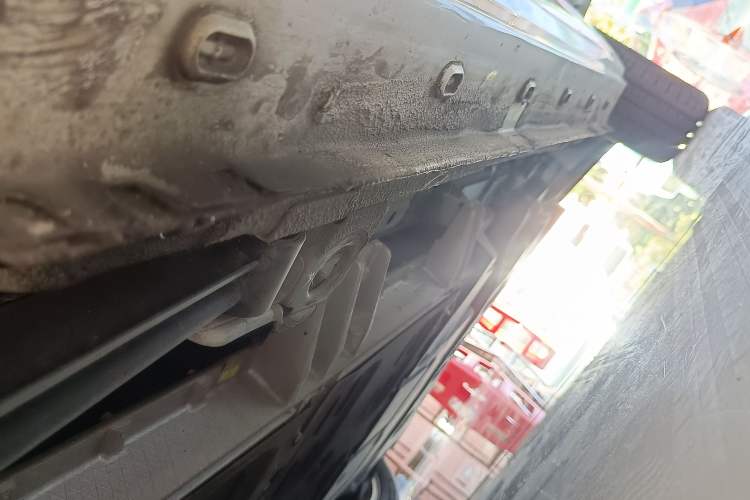 Used Roewe Clever 2022 311km QiQi BoBo Edition Right Side Sill