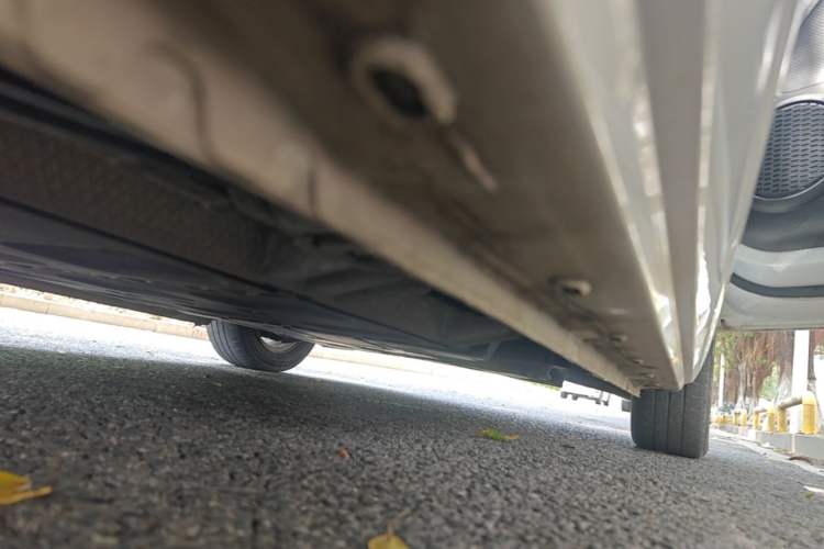 Used Roewe Clever 2022 311km QiQi BoBo Edition Right Side Sill