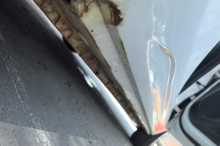 Used Roewe Clever 2022 311km QiQi BoBo Edition Right Side Sill