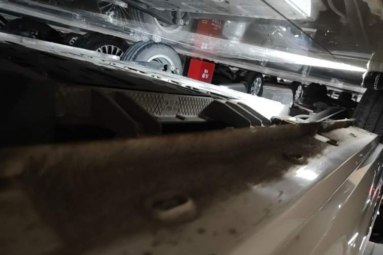 Used Roewe Clever 2022 311km QiQi BoBo Edition Right Side Sill